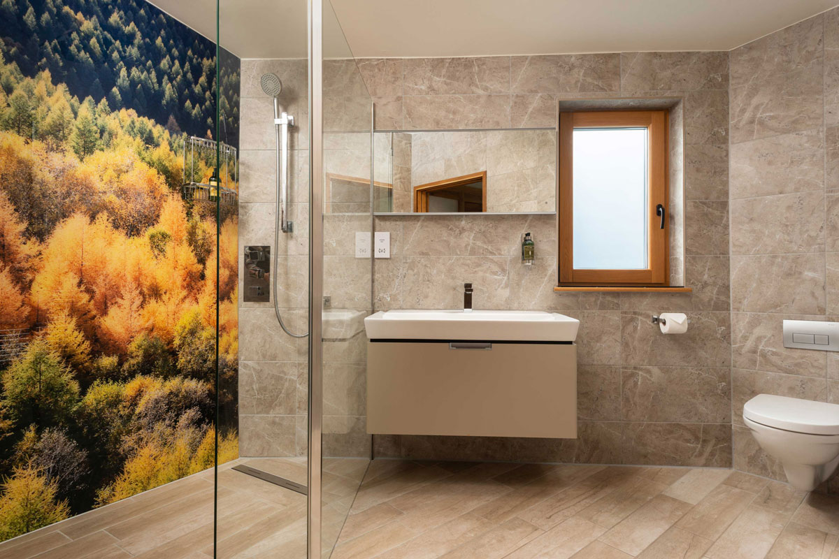 Intimate Wedding Venue Bathroom